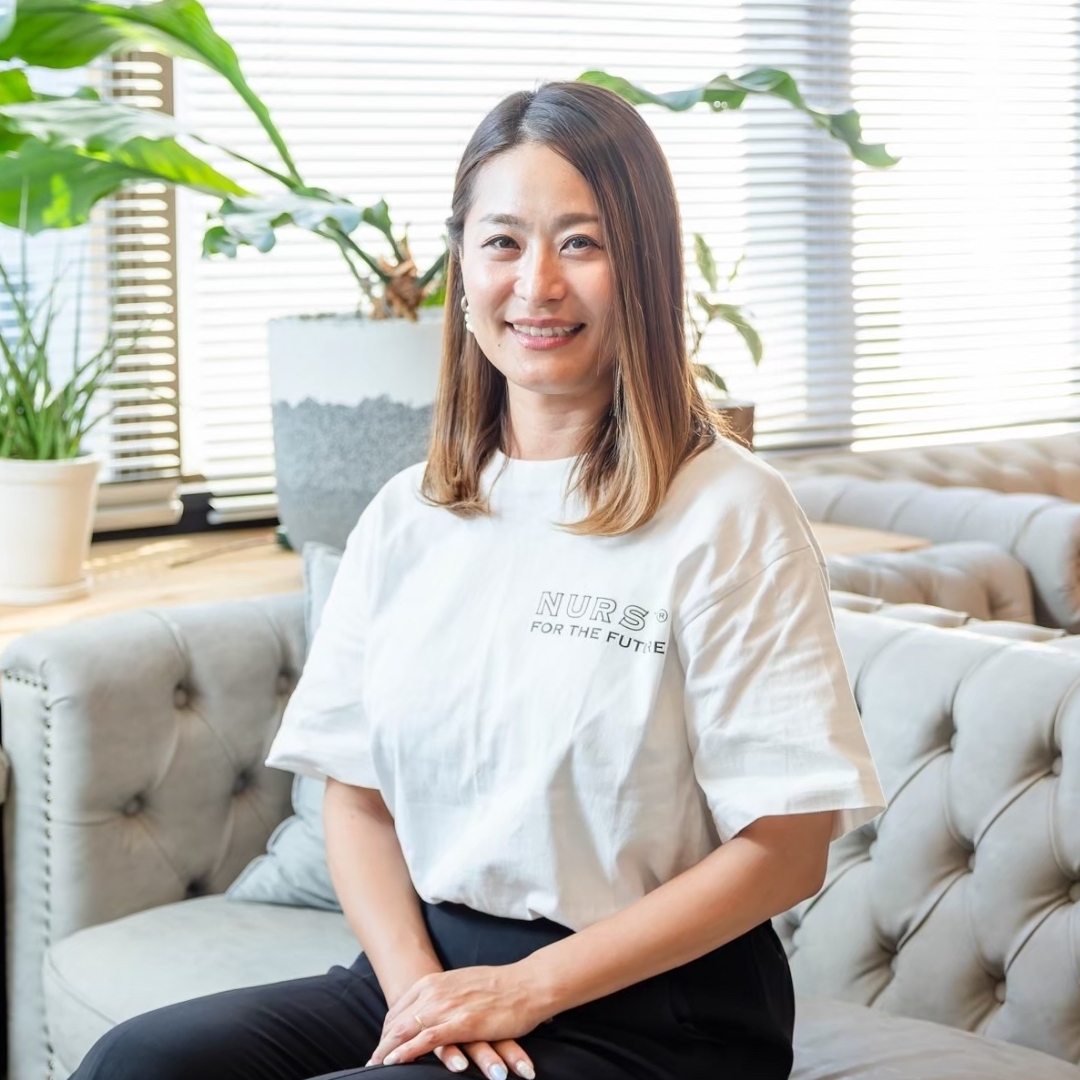 スタッフ顔写真1